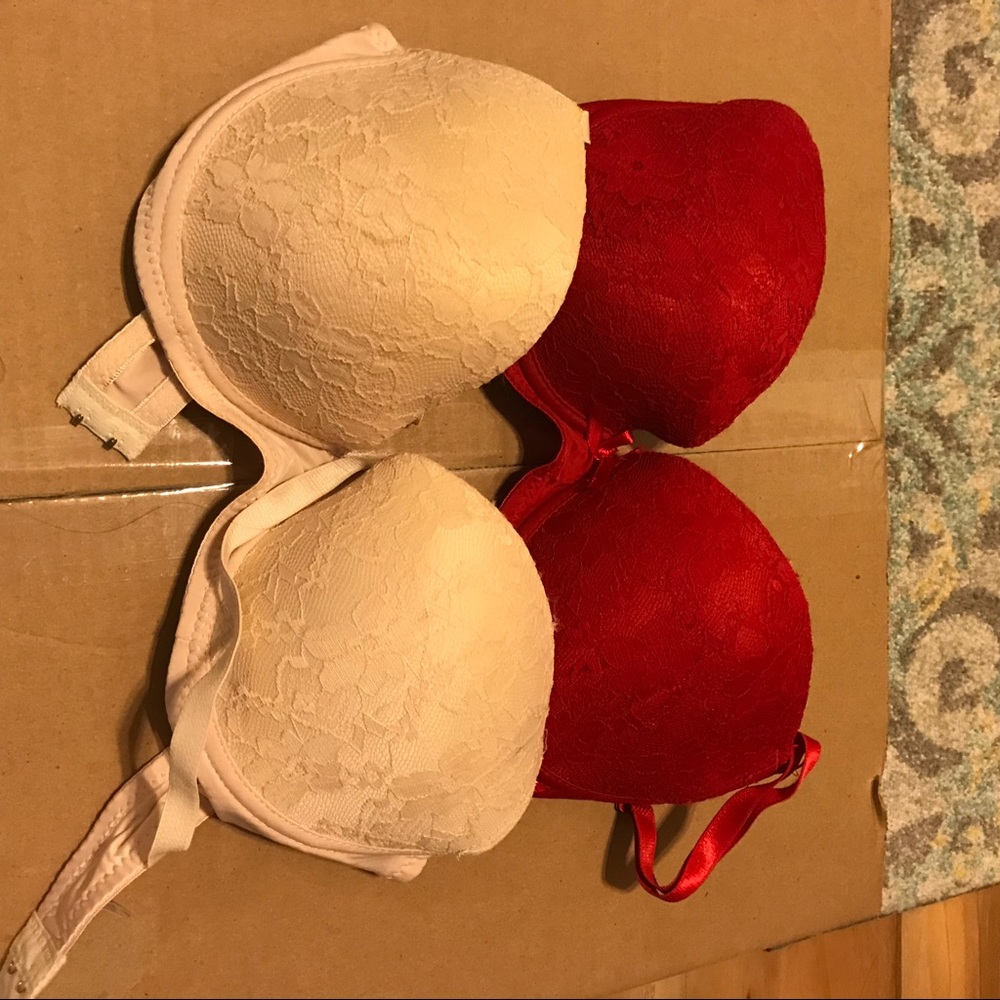 Bras, 36C (ON HOLD)